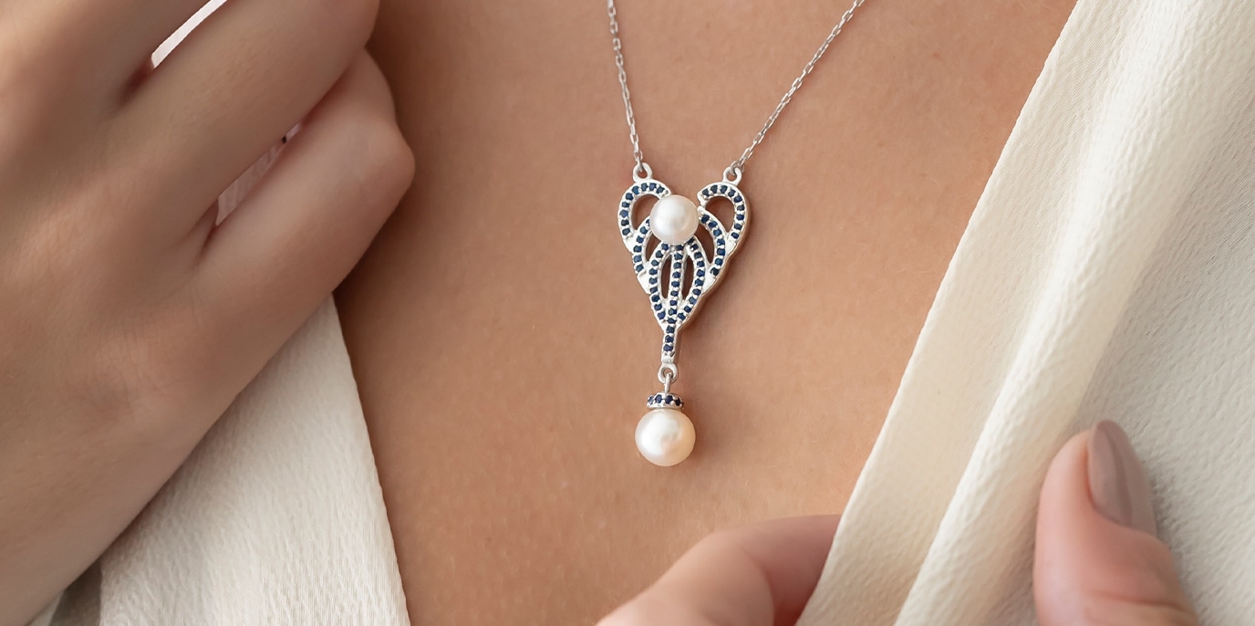 White pearl set 2025