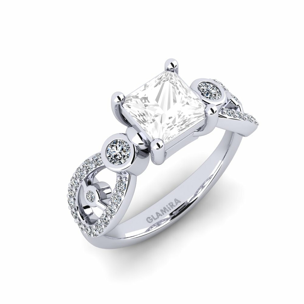 White Topaz Engagement Ring Fakisha - Princess