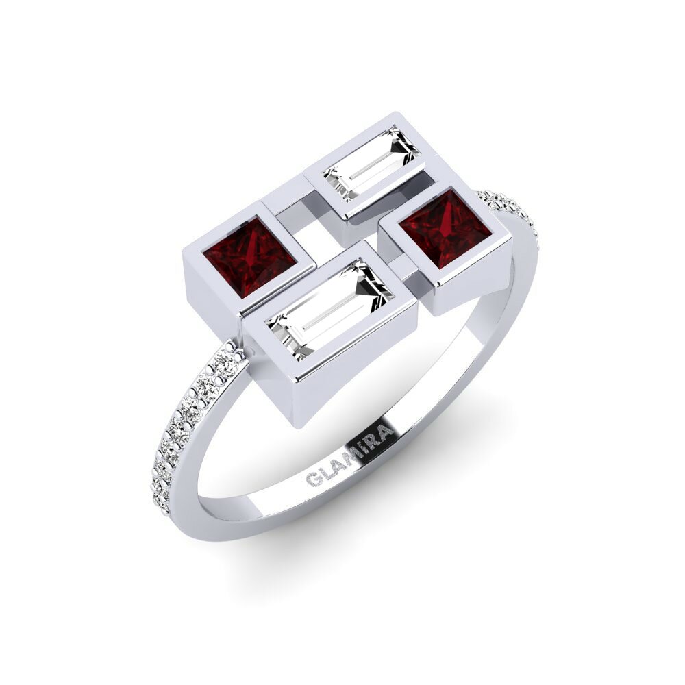 950 Platinum Garnet Ring Salima