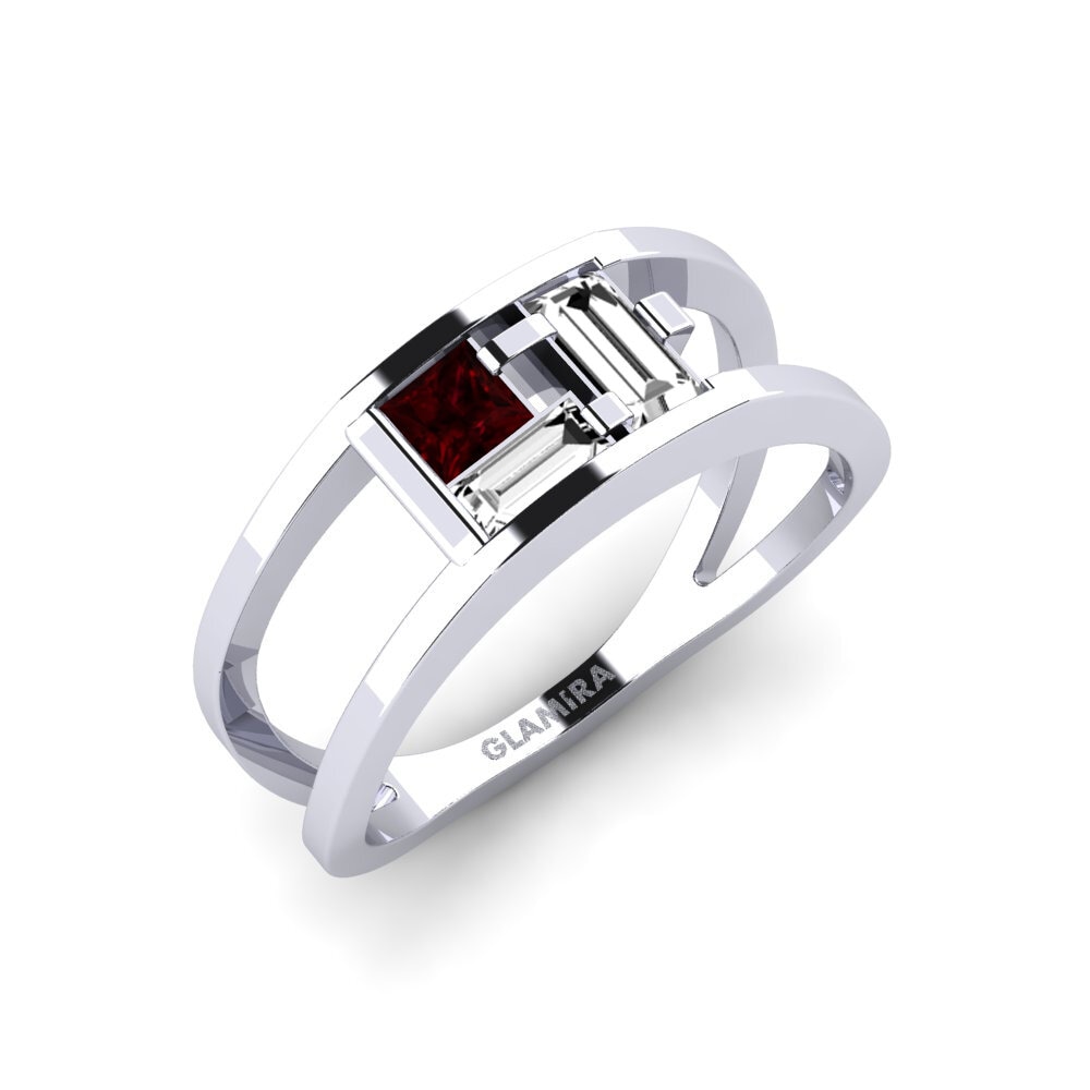 950 Platinum Garnet Ring Abaokoro