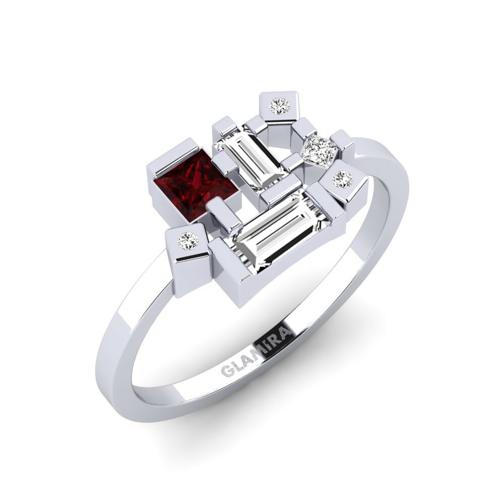 950 Platinum Garnet Ring Webuye
