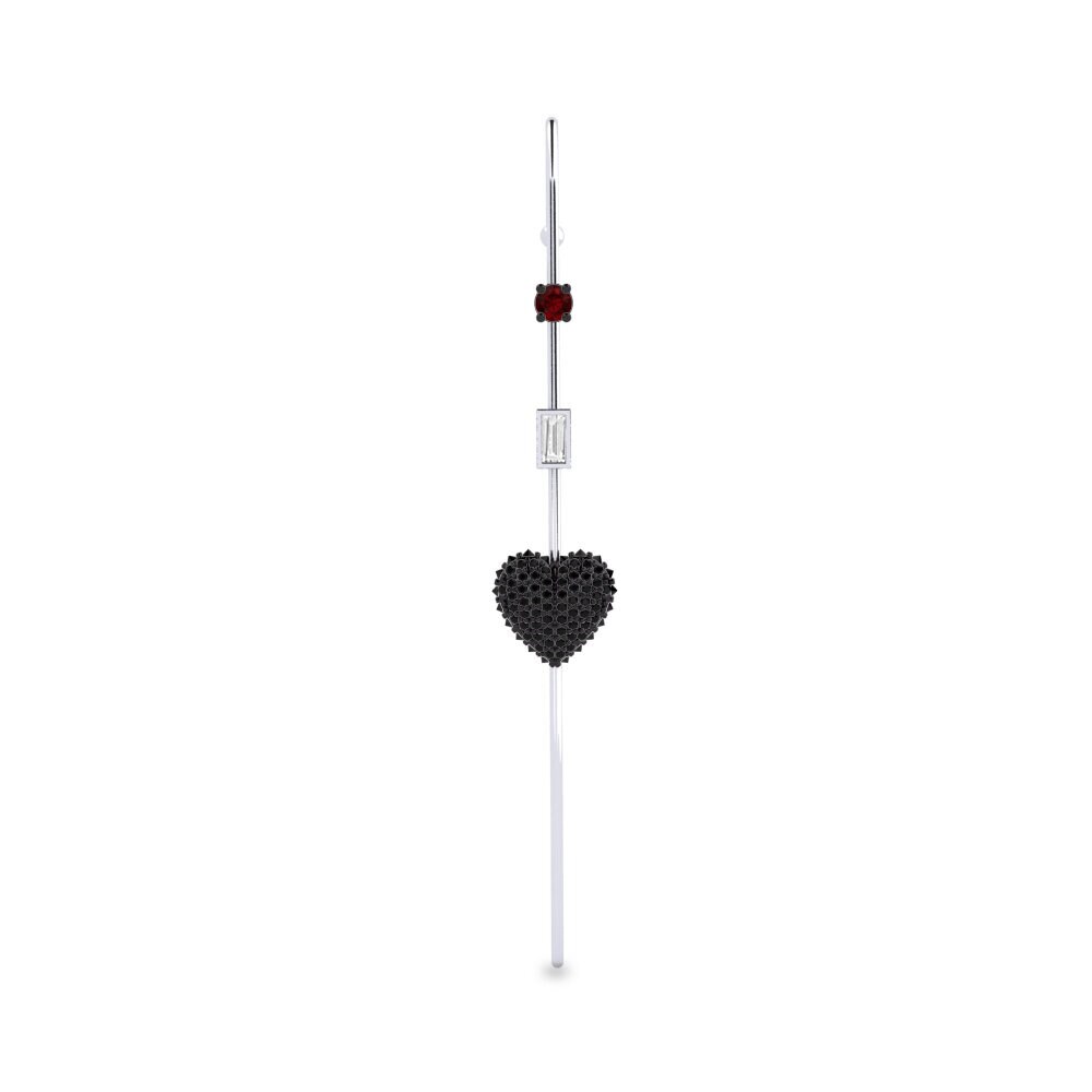 18ct White Gold Garnet Ear Piercing Borderline