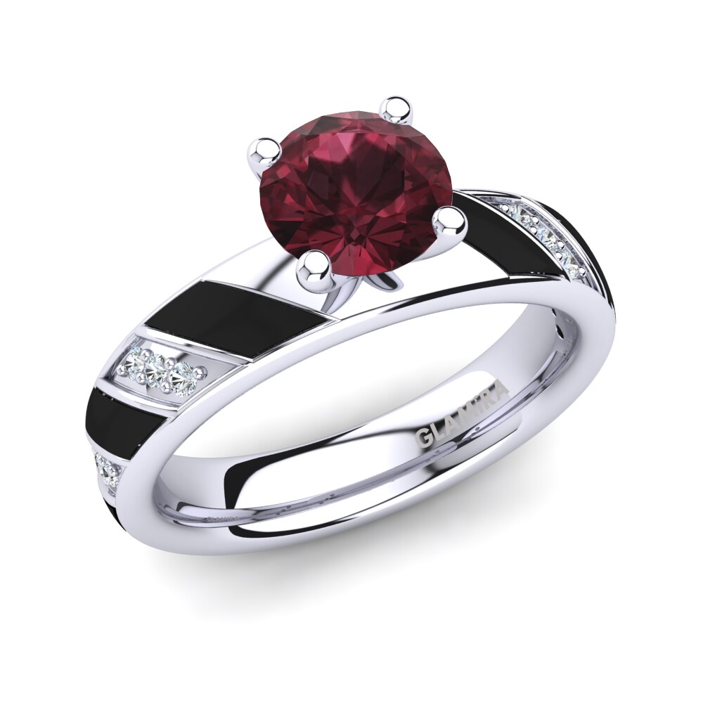 Garnet Engagement Ring Gioconda