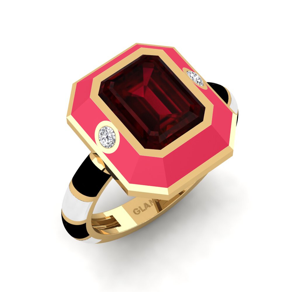 Garnet Ring Dusj