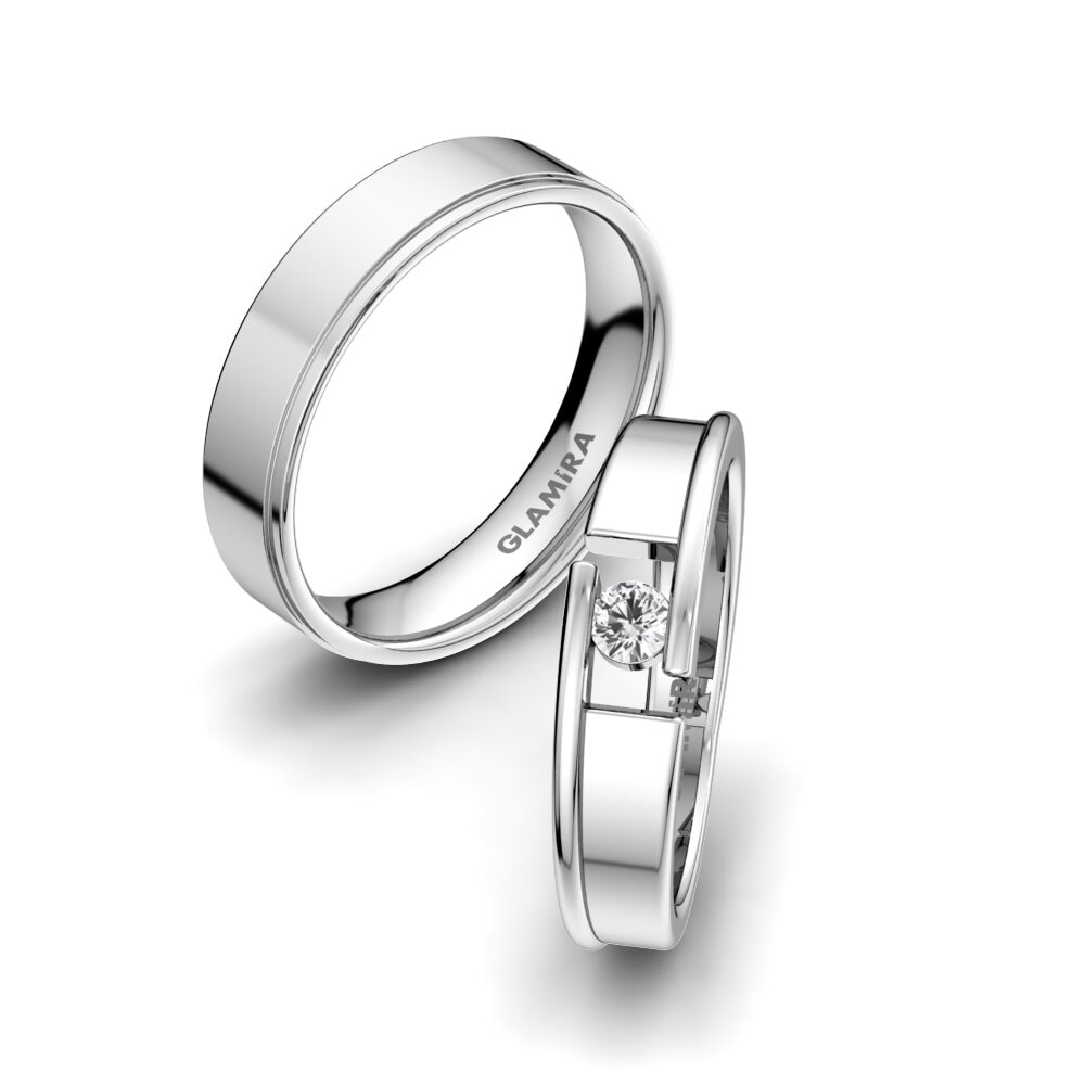 White sapphire Wedding Ring Glittering Beauty 5 mm