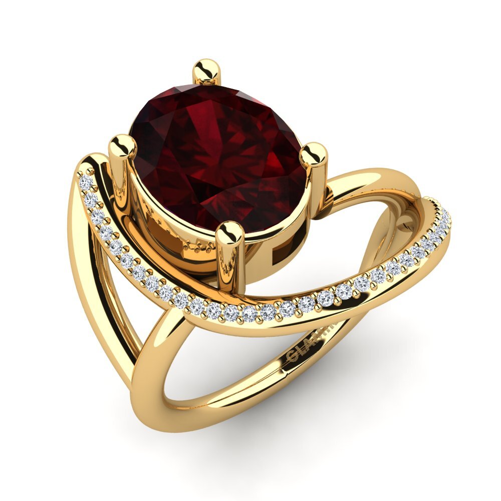 Garnet Engagement Ring Mandria