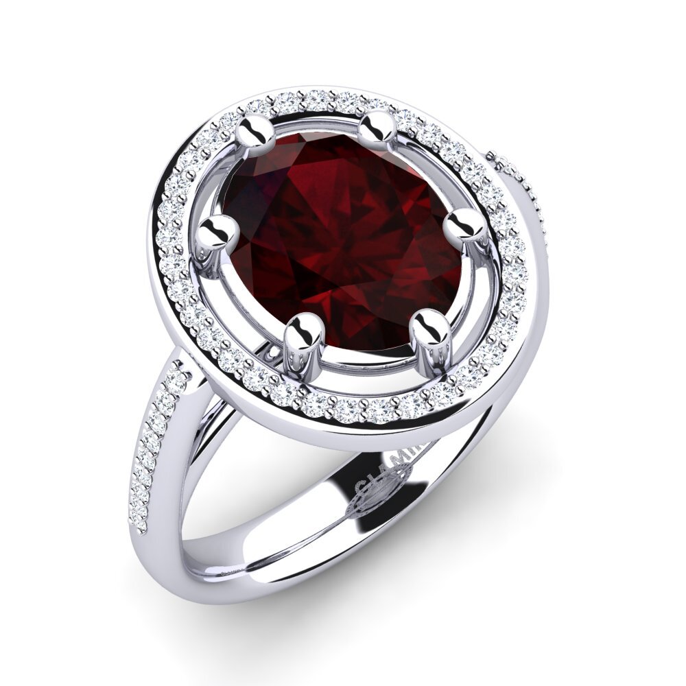 Garnet Engagement Ring Manuelita
