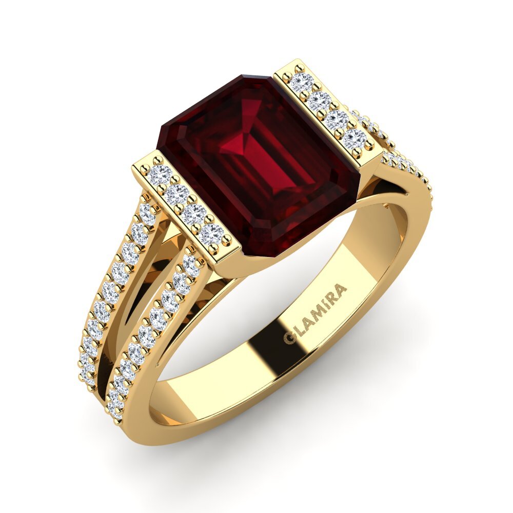 Garnet Engagement Ring Trinetta