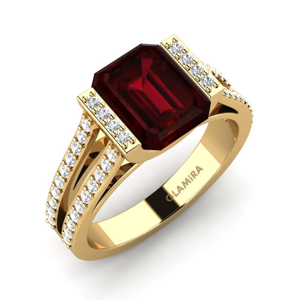 9ct Yellow Gold Engagement Ring Trinetta