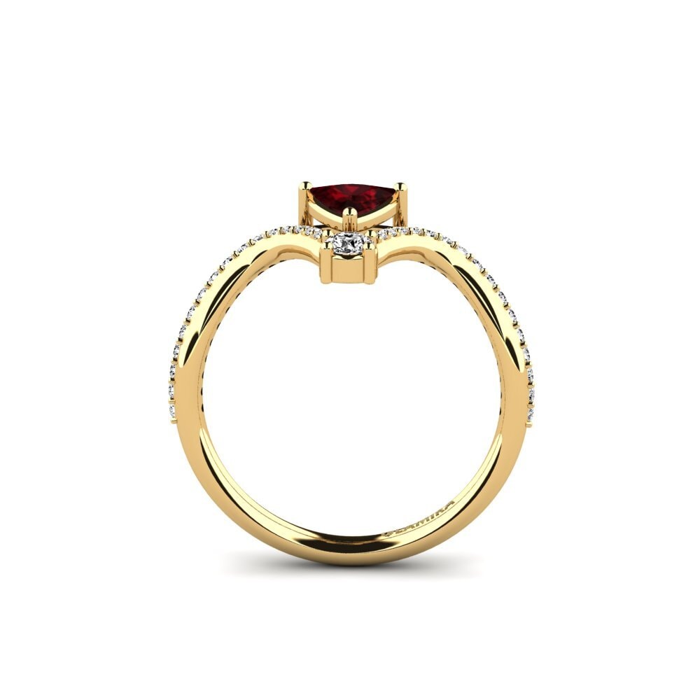 Trillion Garnet Engagement Ring Ocellen