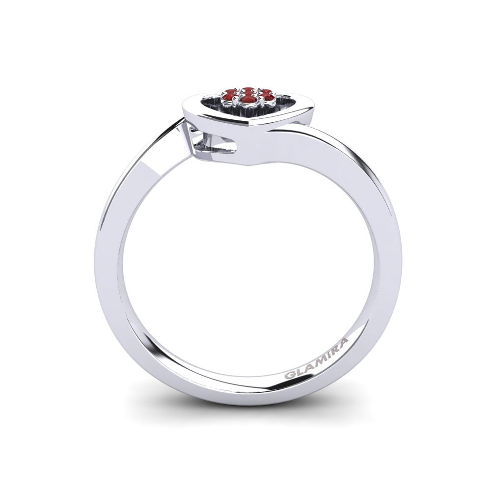 950 Palladium Ruby Ring Lily