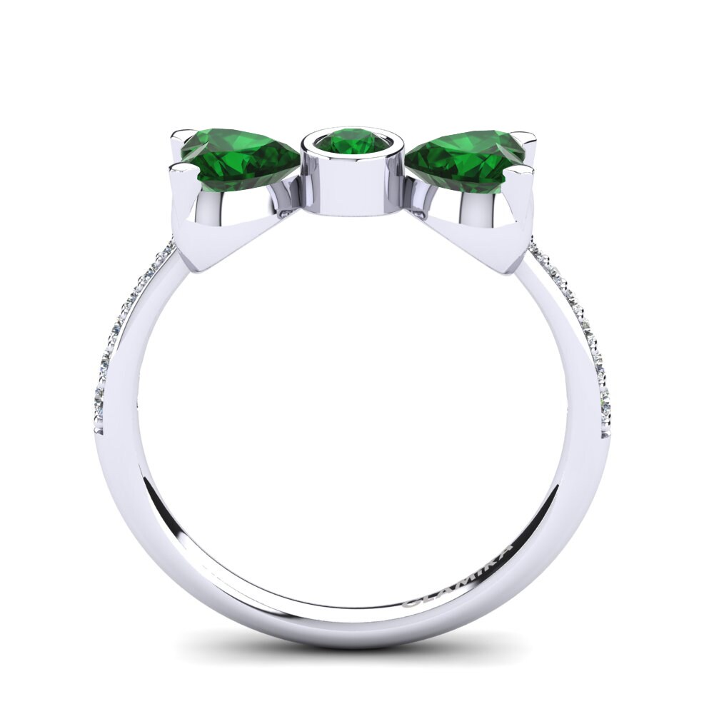 Heart Emerald Ring Paras