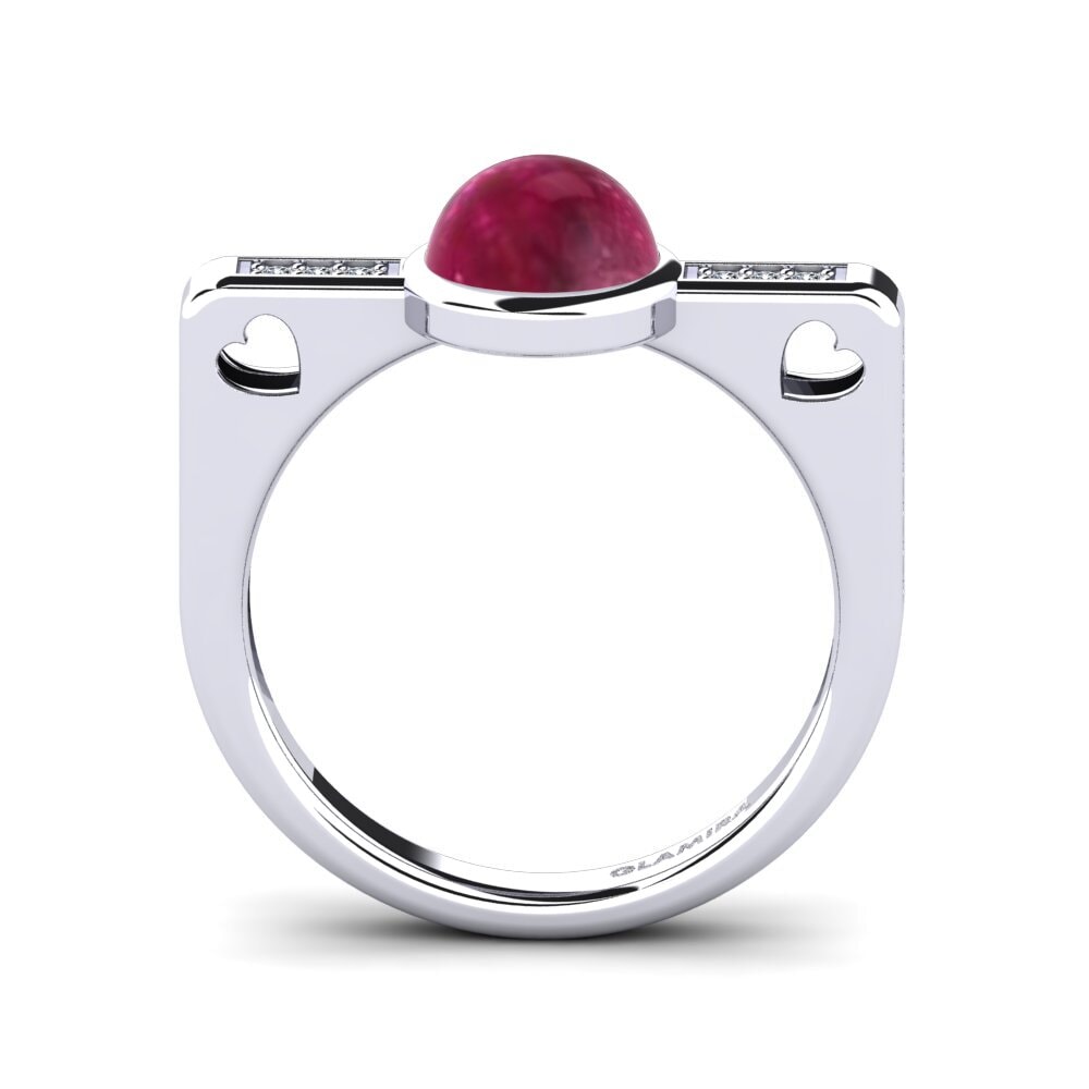 White Silver Cabochon Ruby Ring Alversita