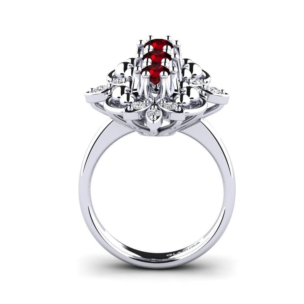 Garnet Ring Calvaireen