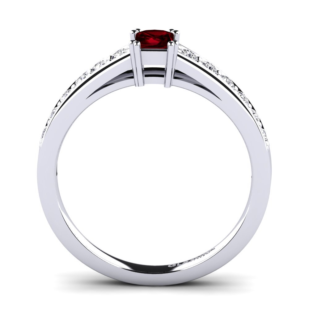 Garnet Engagement Ring Cynthia 0.27 crt