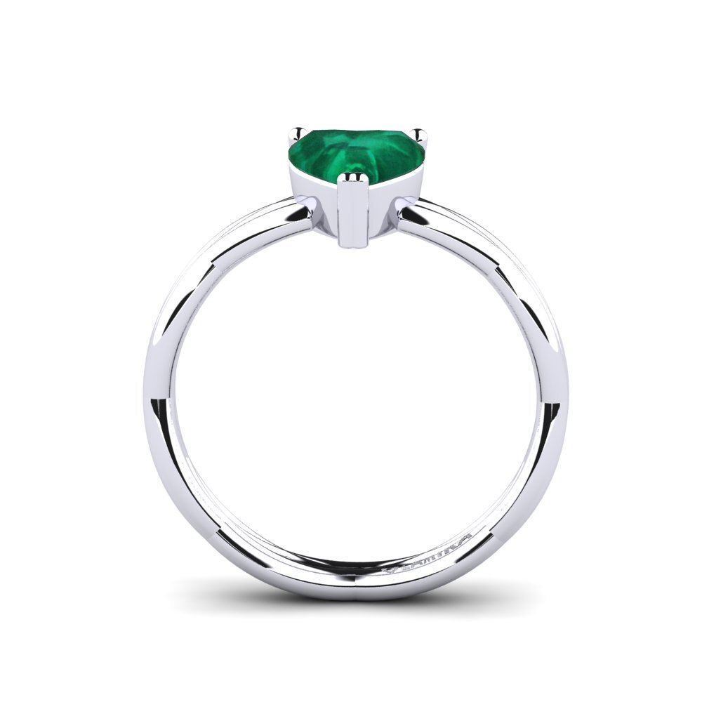Emerald Engagement Ring Heartes