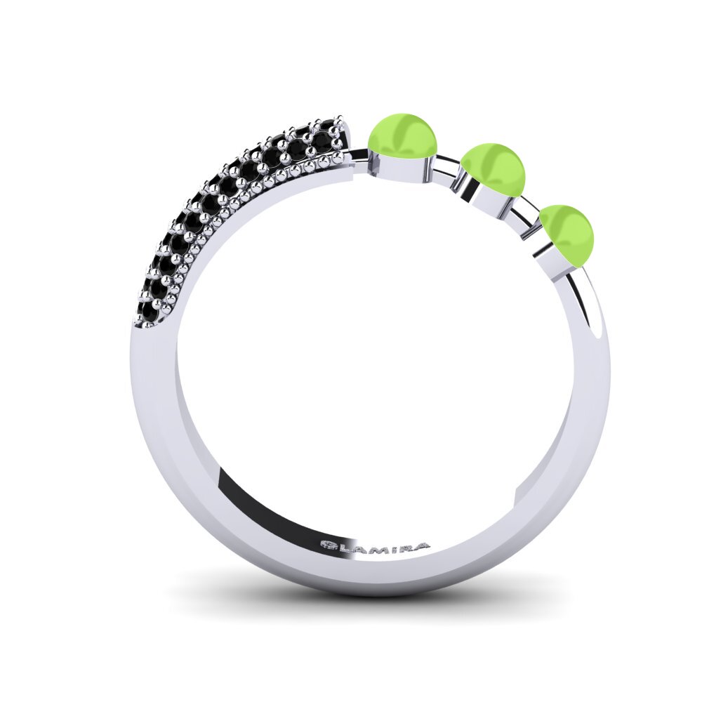 Schwarzer Saphir Ring Overskyet
