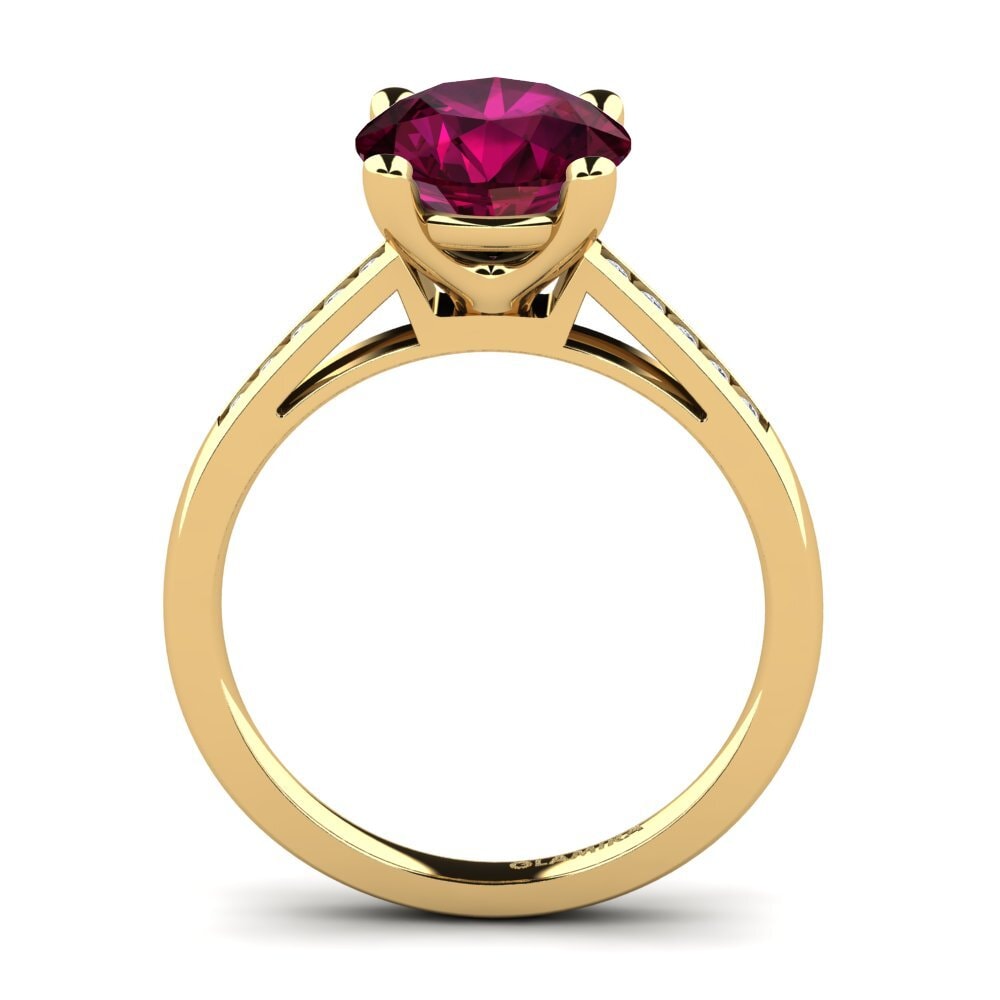 Rhodolite Garnet Engagement Ring Penelope 3.0 crt