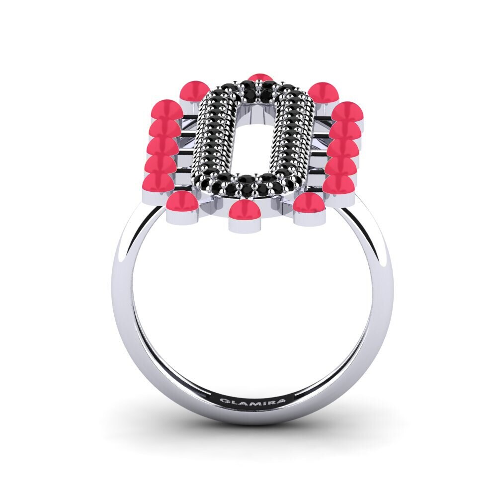 Black Diamond Ring Retrato