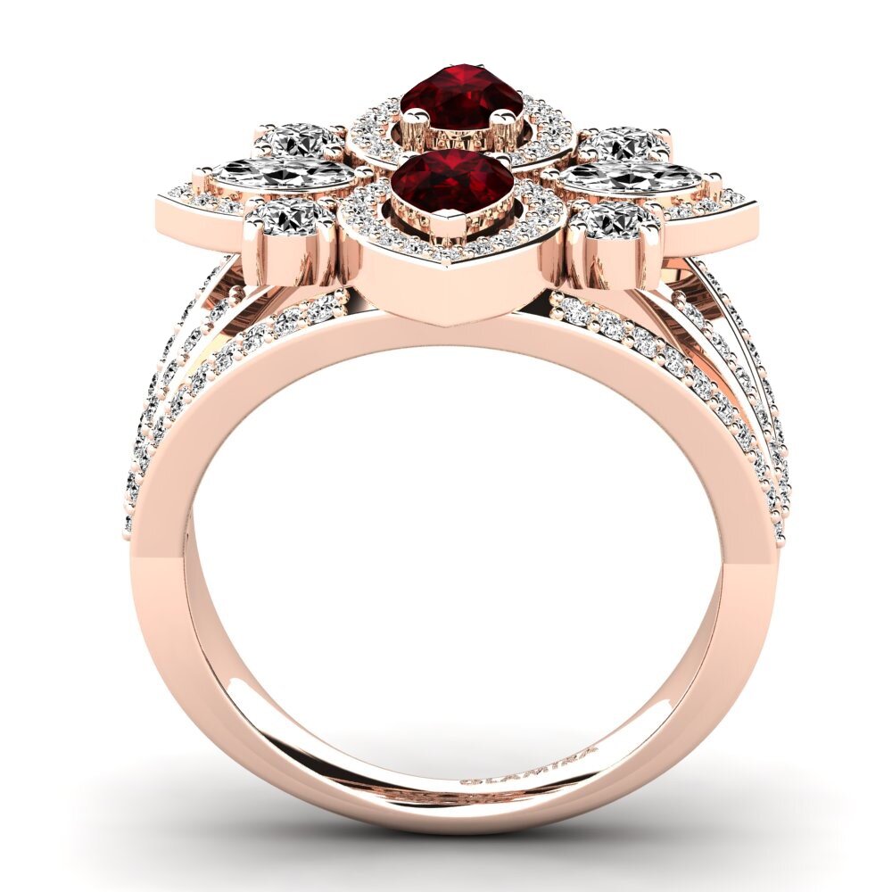 Garnet Ring Zenobia