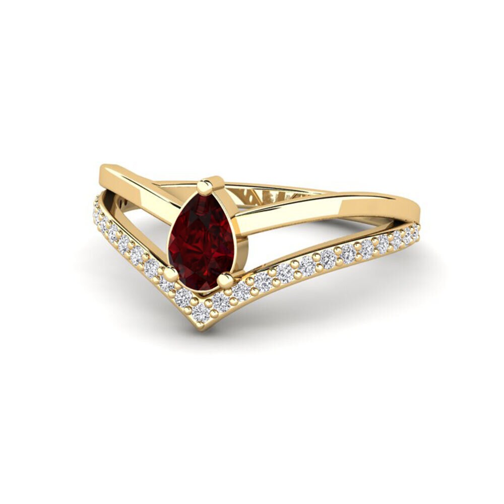 Garnet Ring Villaharta