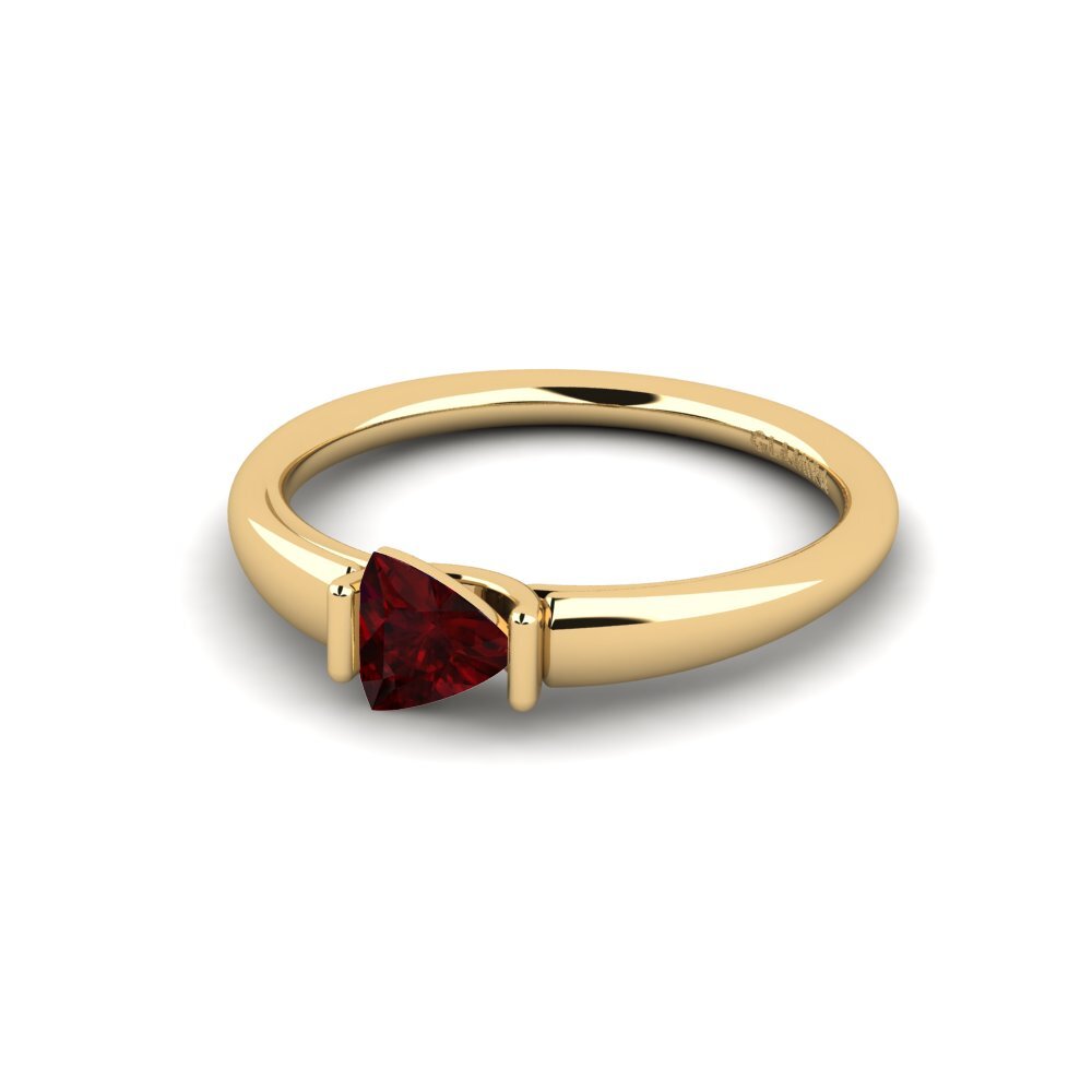 Trillion Garnet Engagement Ring Erkuyut