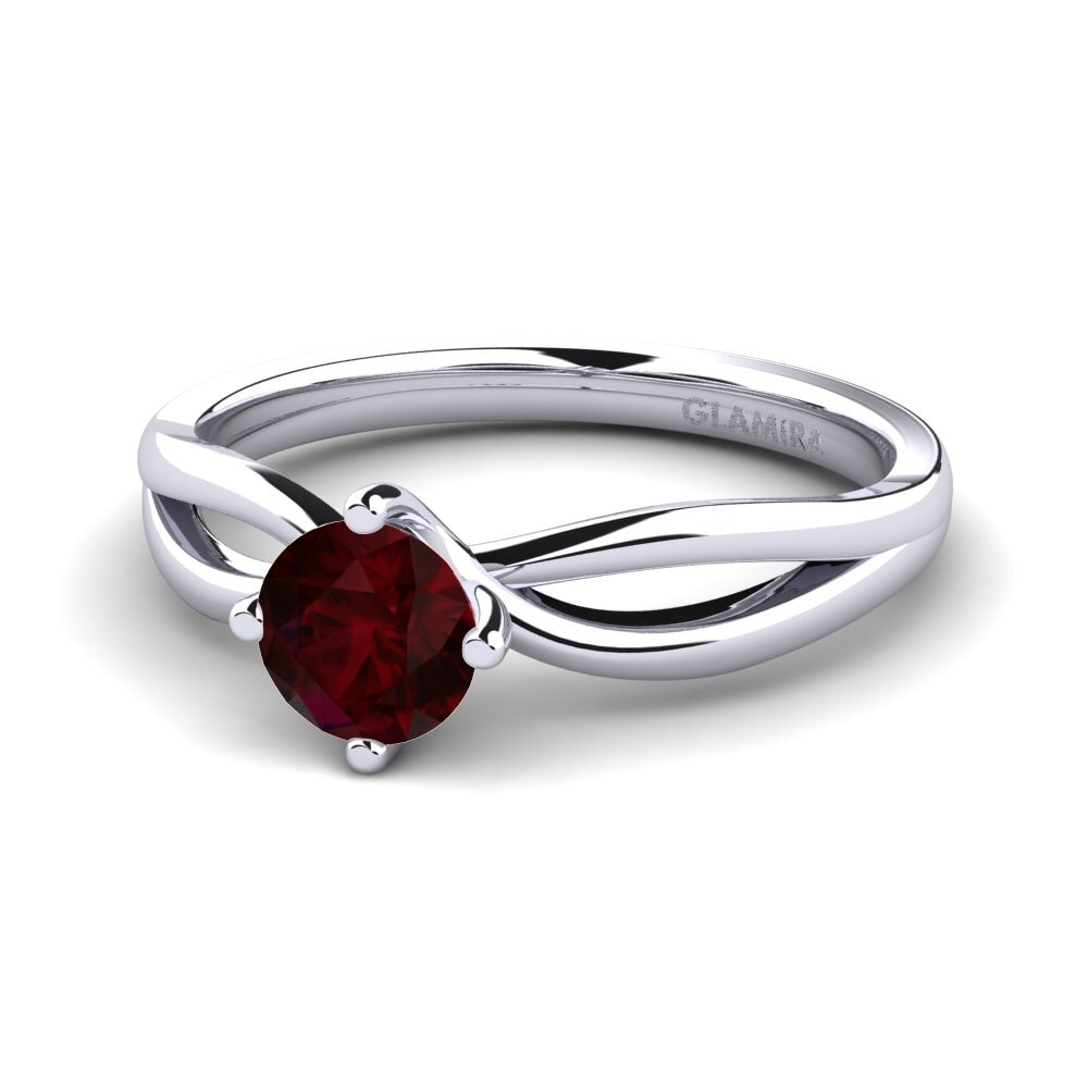 Garnet Engagement Ring Layla 0.5 crt