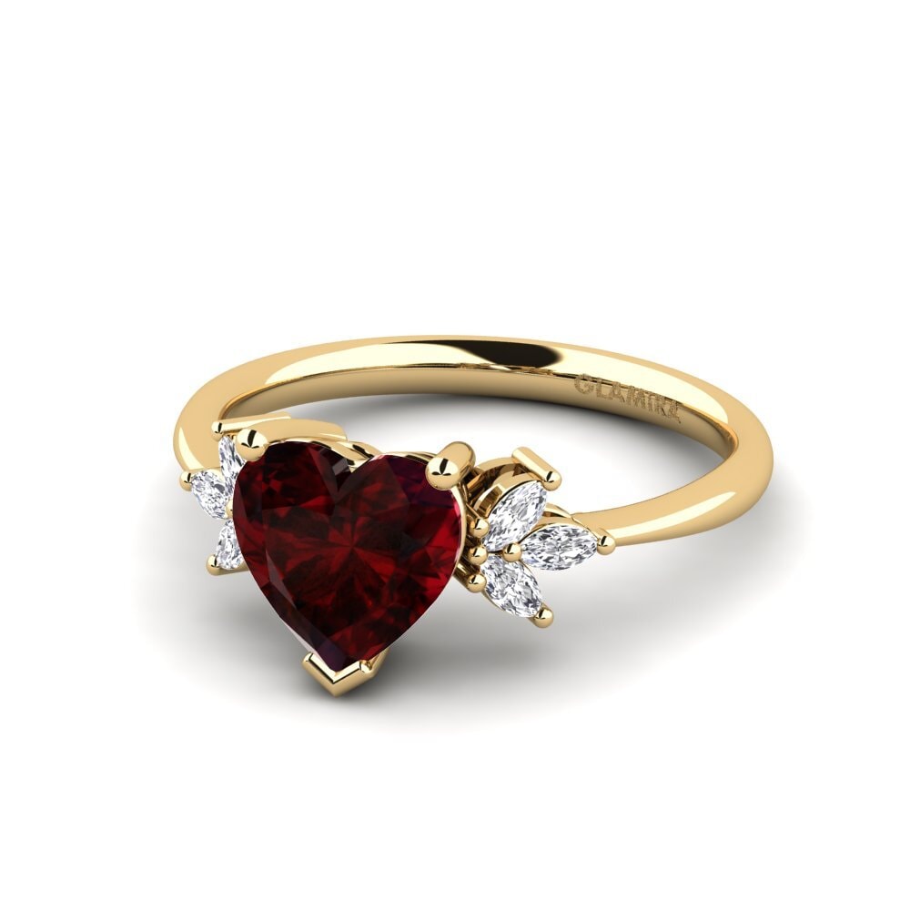 Garnet Engagement Ring Spenni