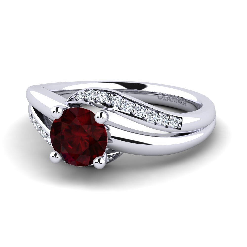 Garnet Engagement Ring Sydney 0.8 crt
