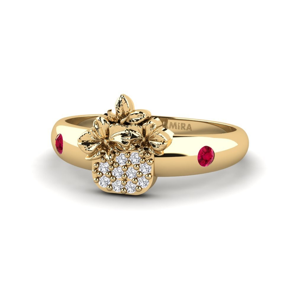 Ruby Ring Veloria