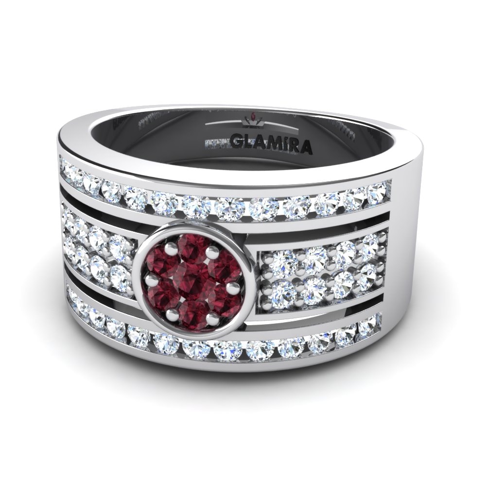 Garnet Ring Beverly