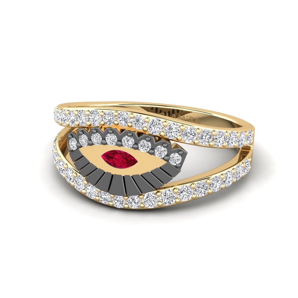 Ruby Ring Bendito