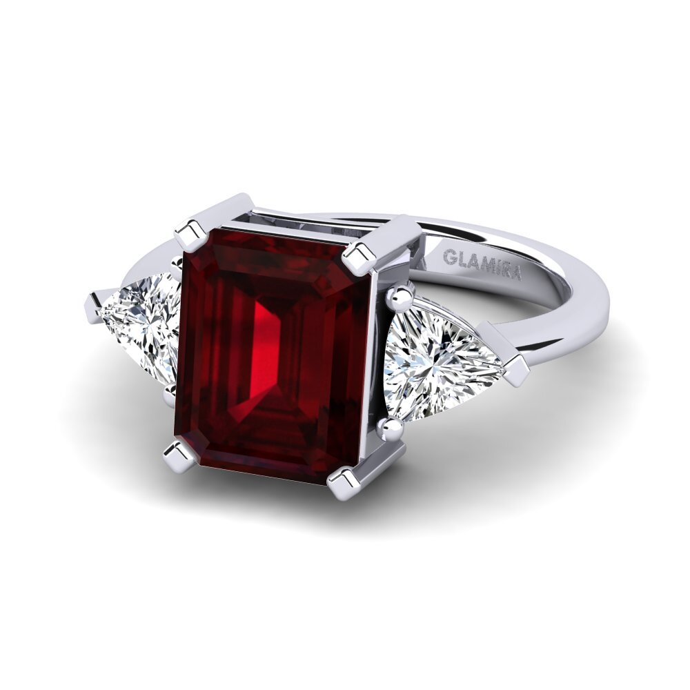 Garnet Engagement Ring Carenzia