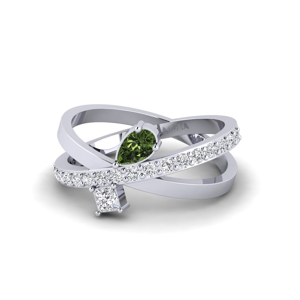 Pear Green Sapphire Ring Causses
