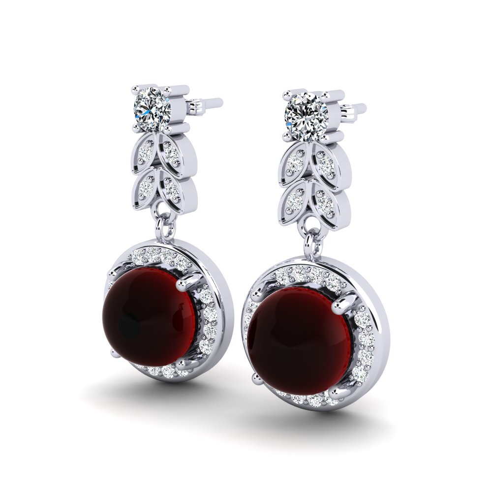 Cabochon Garnet Women's Earring Didrika