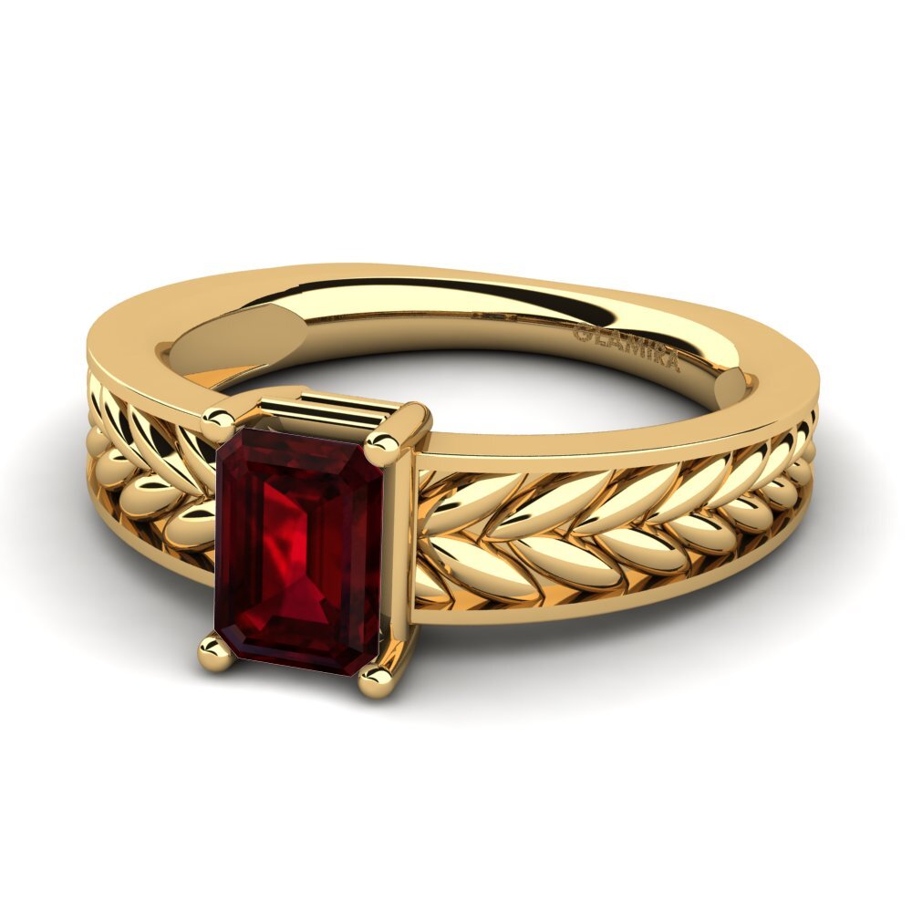 Garnet Engagement Ring Frawli
