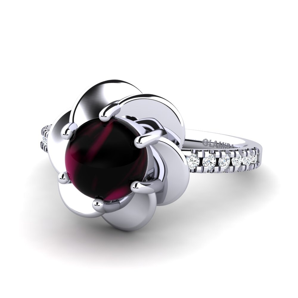 Cabochon Rhodolite Garnet Ring Gilana