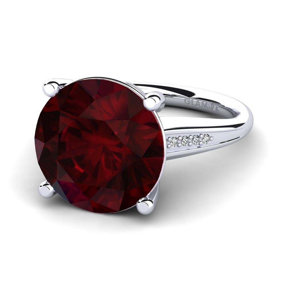Garnet Ring Gracina