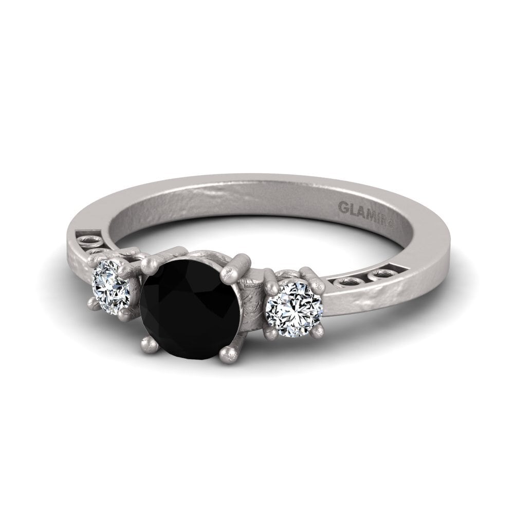 Black Sapphire Women's Ring Hergy