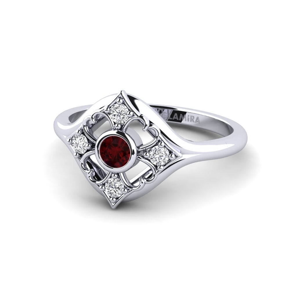 Garnet Ring Komati