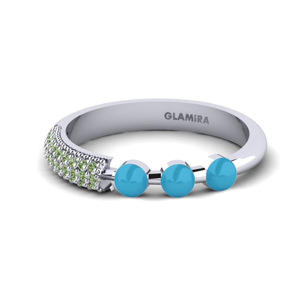 Green Diamond Ring Overskyet