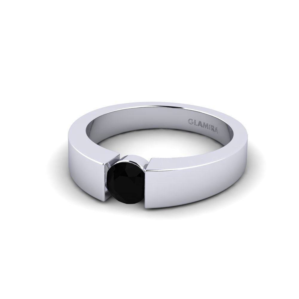 Black Sapphire Engagement Ring Nature 0.5 crt