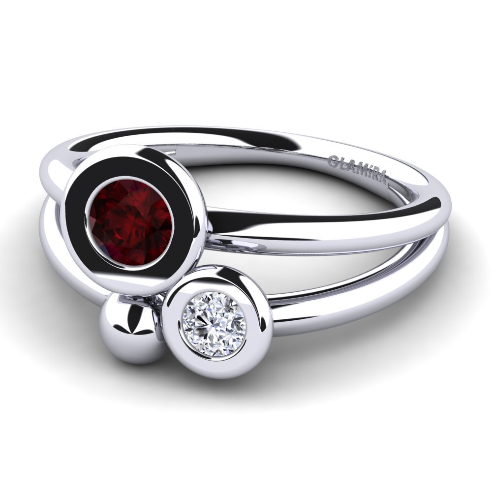 Garnet Ring Shulamis