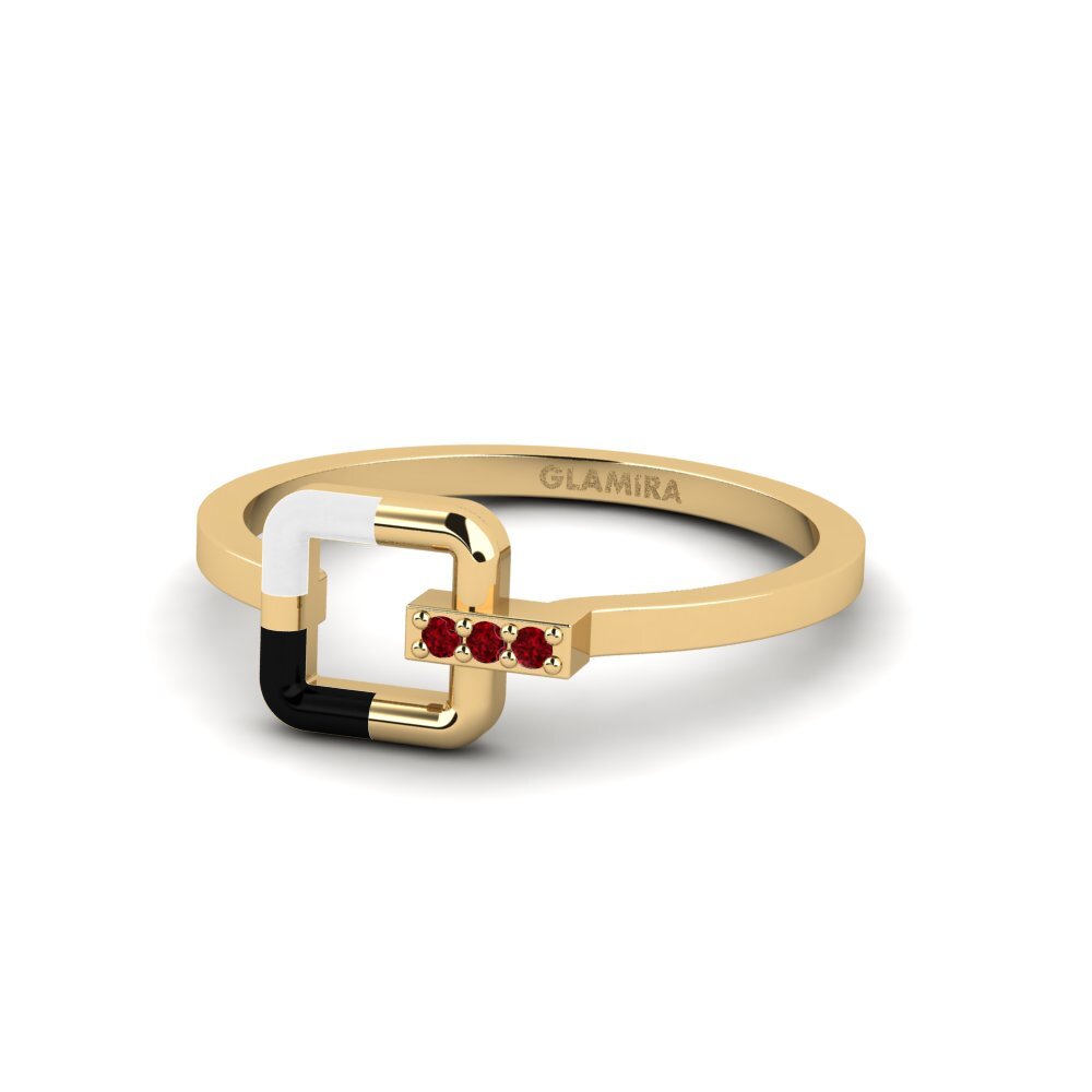 Red Zirconia Ring Structurally