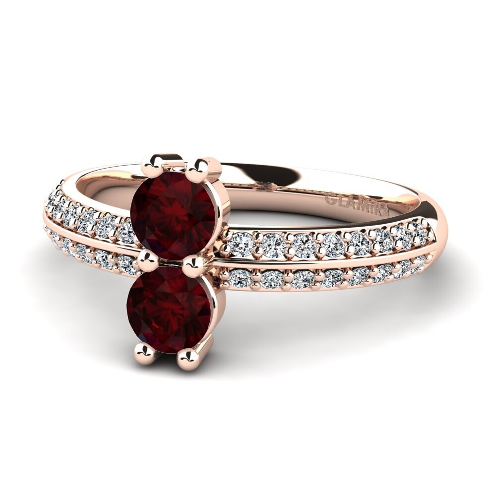Garnet Ring Tomsina