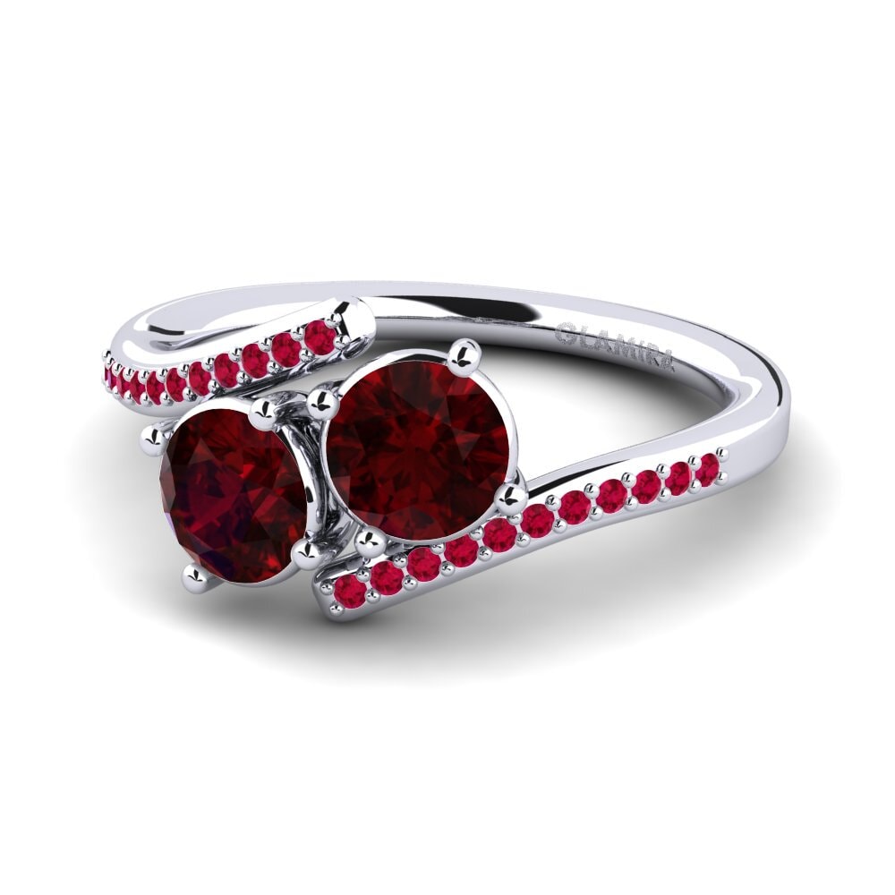 Garnet Ring Valeska
